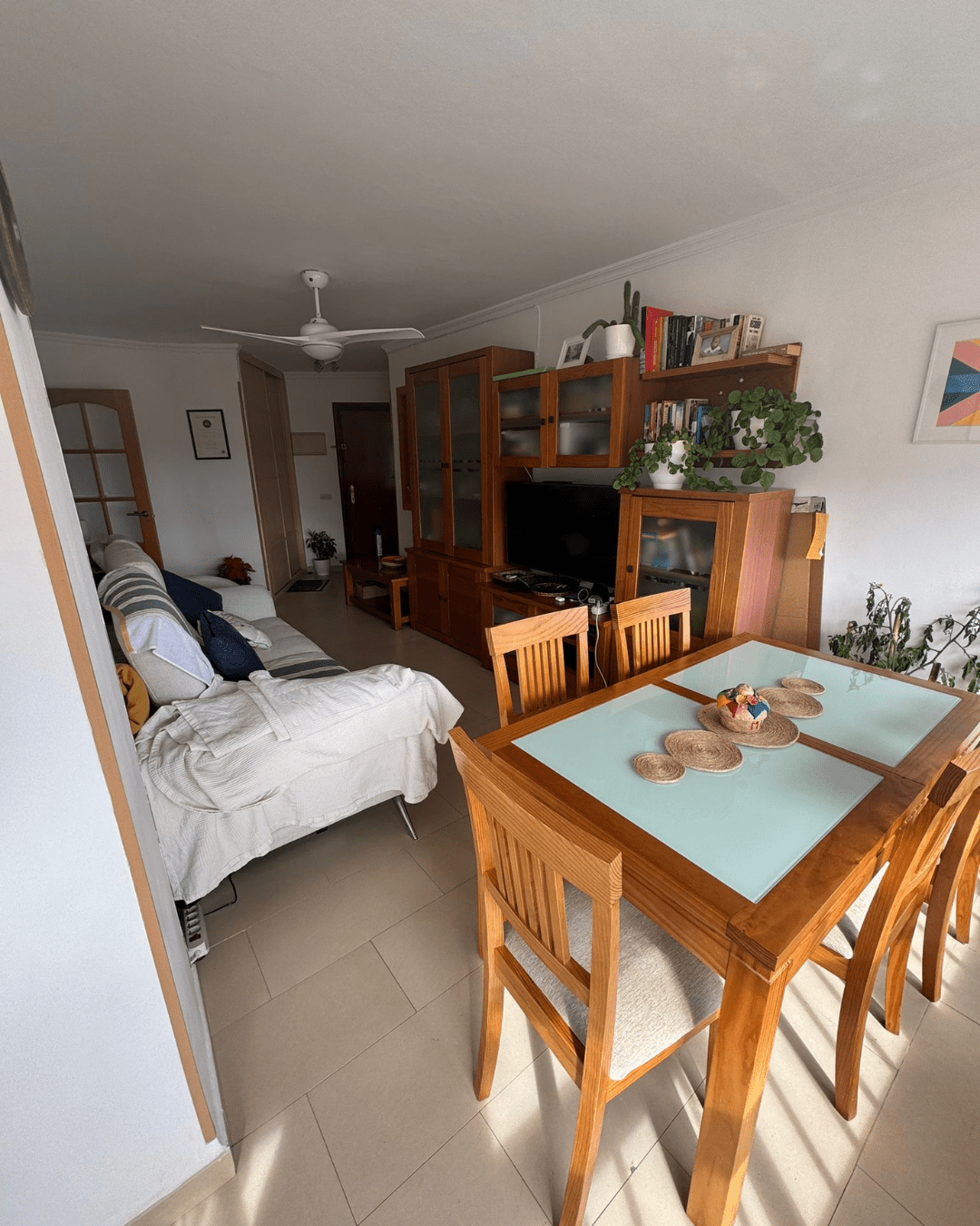Transformación del salón Golden Hour Residence — Estado inicial 3